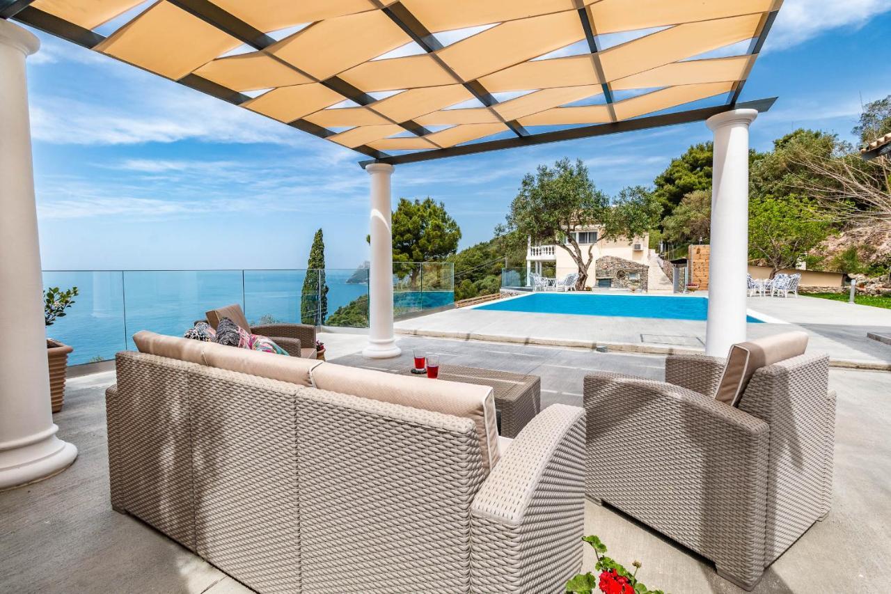 Ocean View - Luxury Villa Nefeli Kontogialos Eksteriør bilde