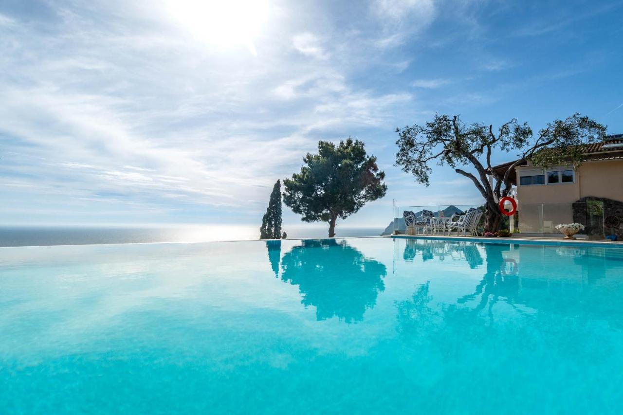 Ocean View - Luxury Villa Nefeli Kontogialos Eksteriør bilde